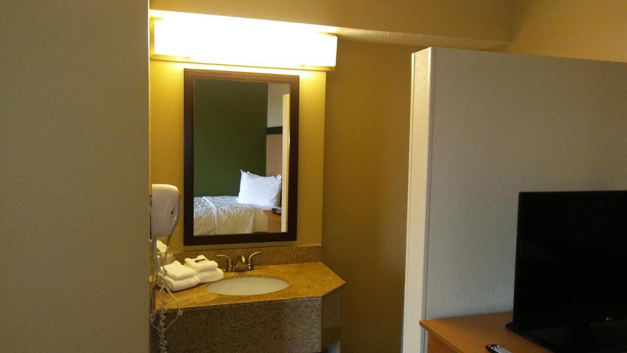 Extended Stay America Suites - Denver - Aurora North Екстер'єр фото